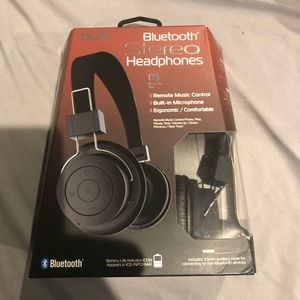 Bluetooth headphones